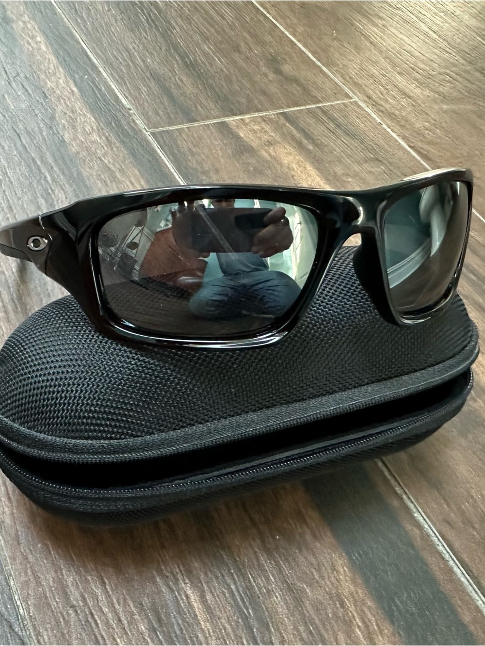 Oakley Valve sunglasses: Black frame & Gray Lenses.